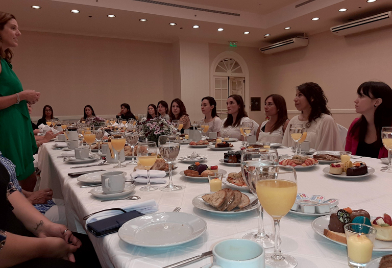 Encentro Mujeres- National Shipping